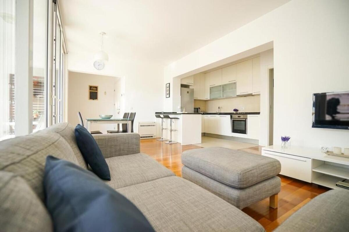 Apartment Zara White Kültér fotó
